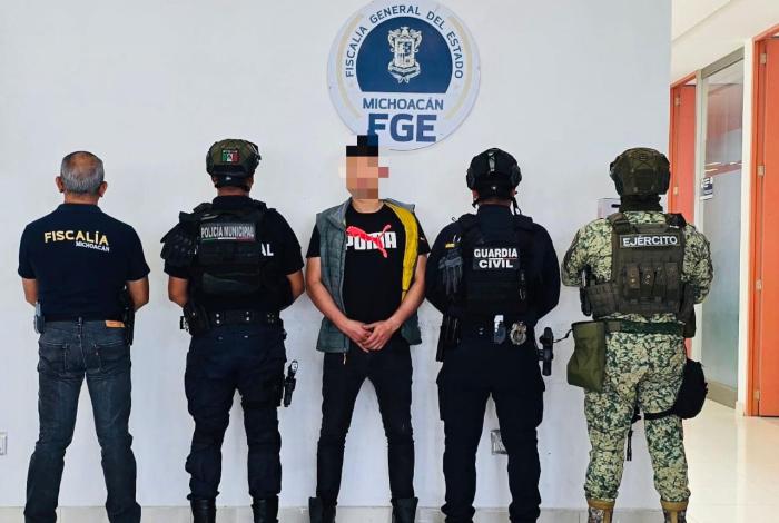 Zamora: agarran a presunto ladr0n de tiendas Oxxo