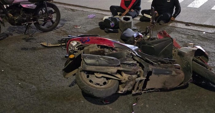 Zamora: Cuatro lesionados por choque entre motocicletas