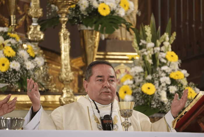 Zonas de conflicto, donde más se necesita sacerdotes: Arzobispo